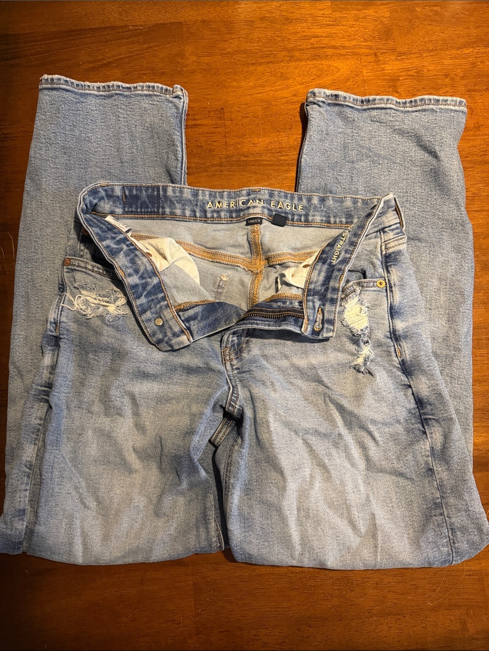 American Eagle Outfitters Light Blue Distressed Jeans